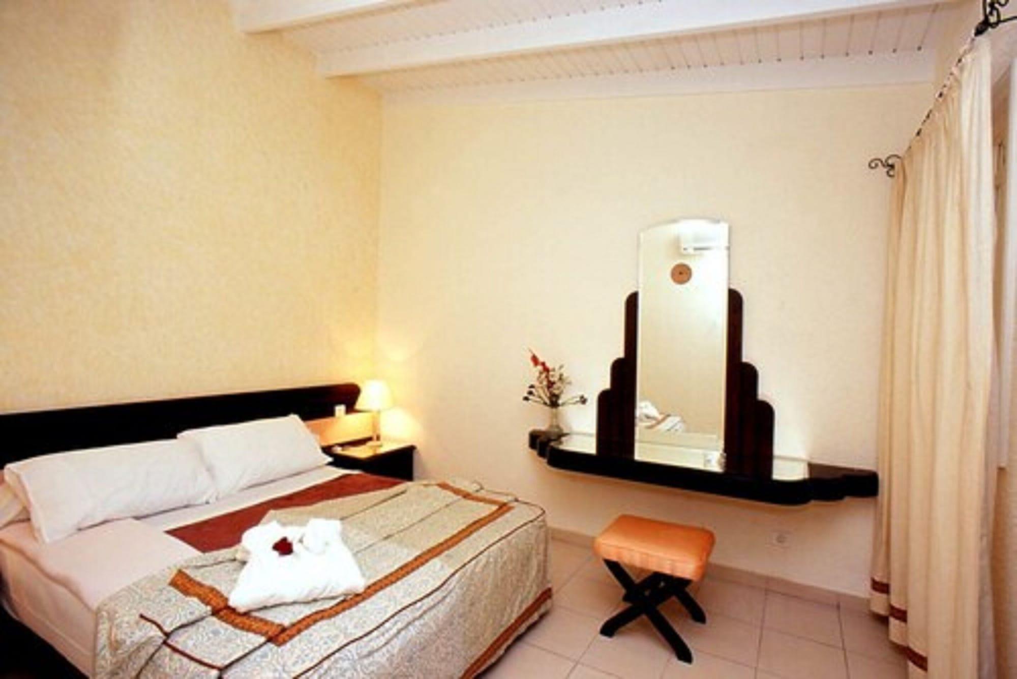 Hotel มัวเลย์ยาคูบ ภายนอก รูปภาพ