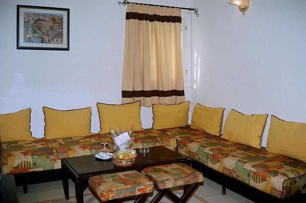 Hotel มัวเลย์ยาคูบ ภายนอก รูปภาพ